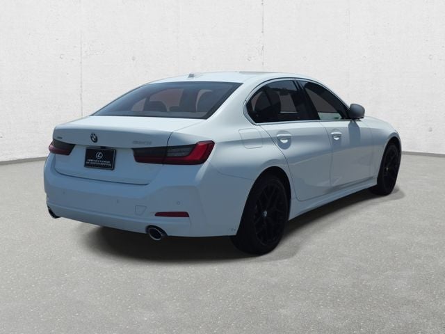 2025 BMW 3 Series — detail view