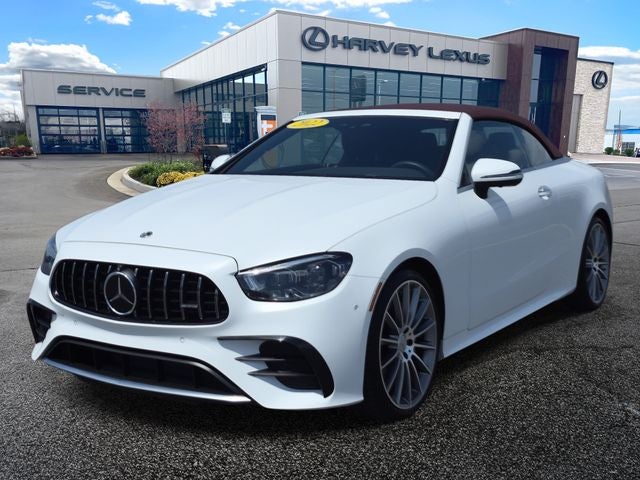 2022 Mercedes-Benz E-Class E 53 AMG 4MATIC in Manufaktur Moonlight White — front three-quarter view